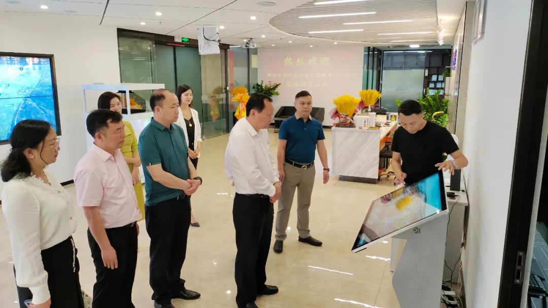 1681971493112743.jpg 3.jpg