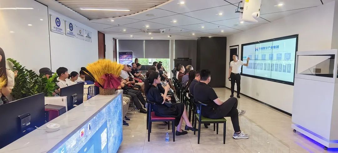 1687660333444044.jpg 641.jpg