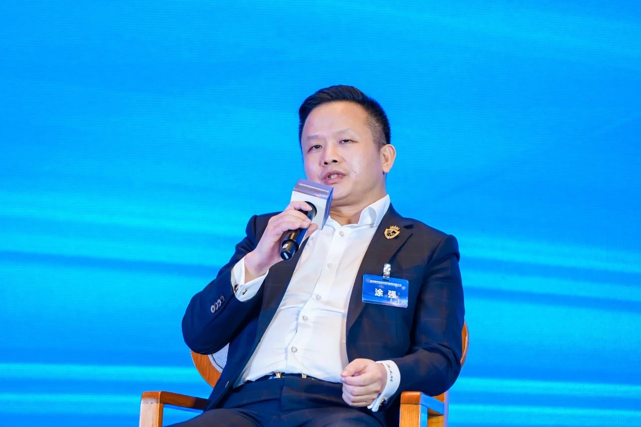 1736739919352860.jpg 02.jpg