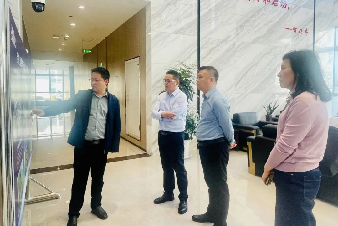 1748397994185983.png 301.webp (1).png