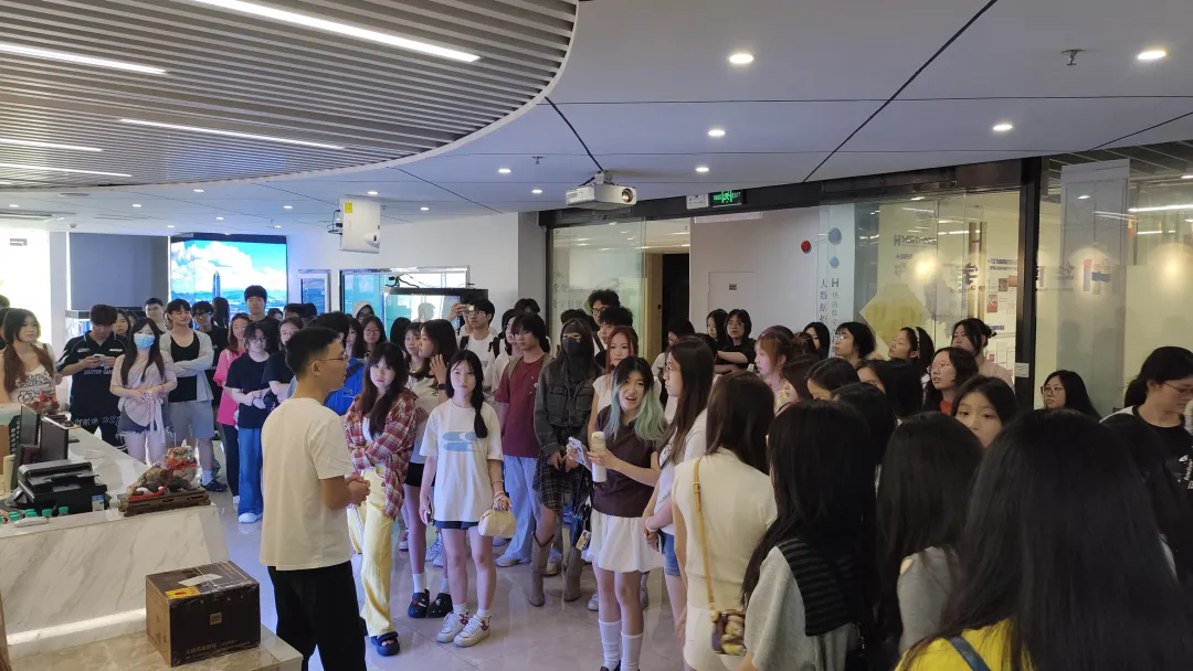 1748400755830384.png 102.webp.png