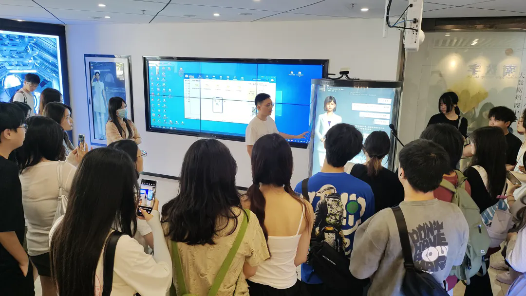 1748400762816398.png 103.webp.png